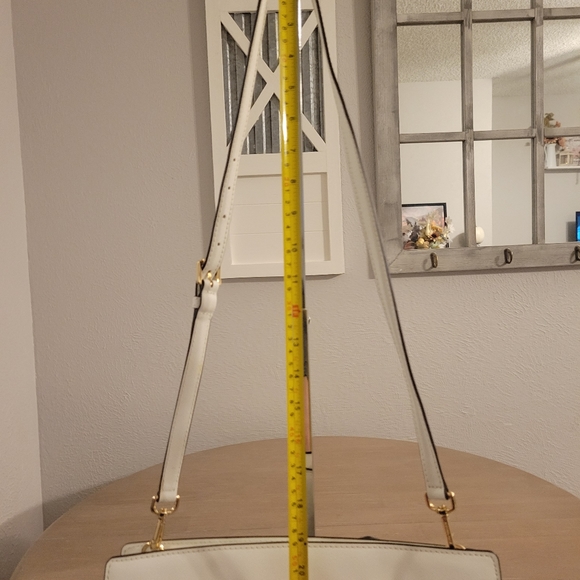 Michael Kors Selma Bag - Picture 13 of 16